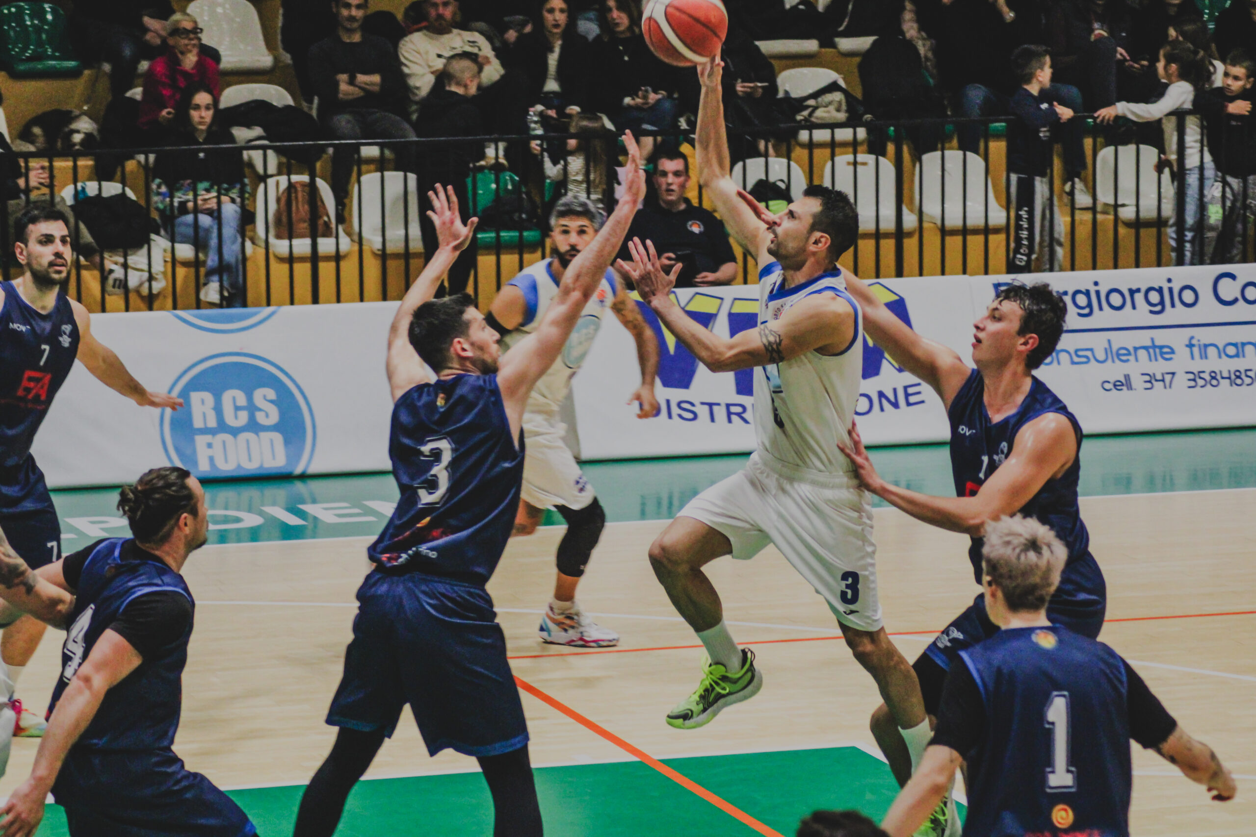 PSE Basket - Titano San Marino 75-69: uno a uno, domenica la bella!